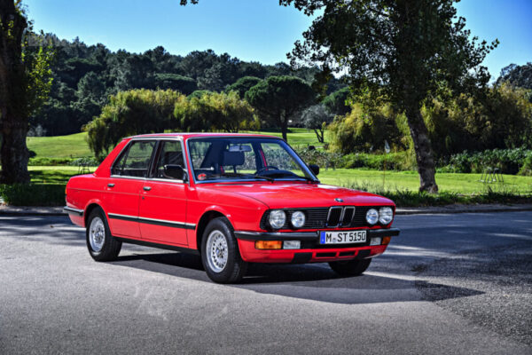 1114 BMW 524td