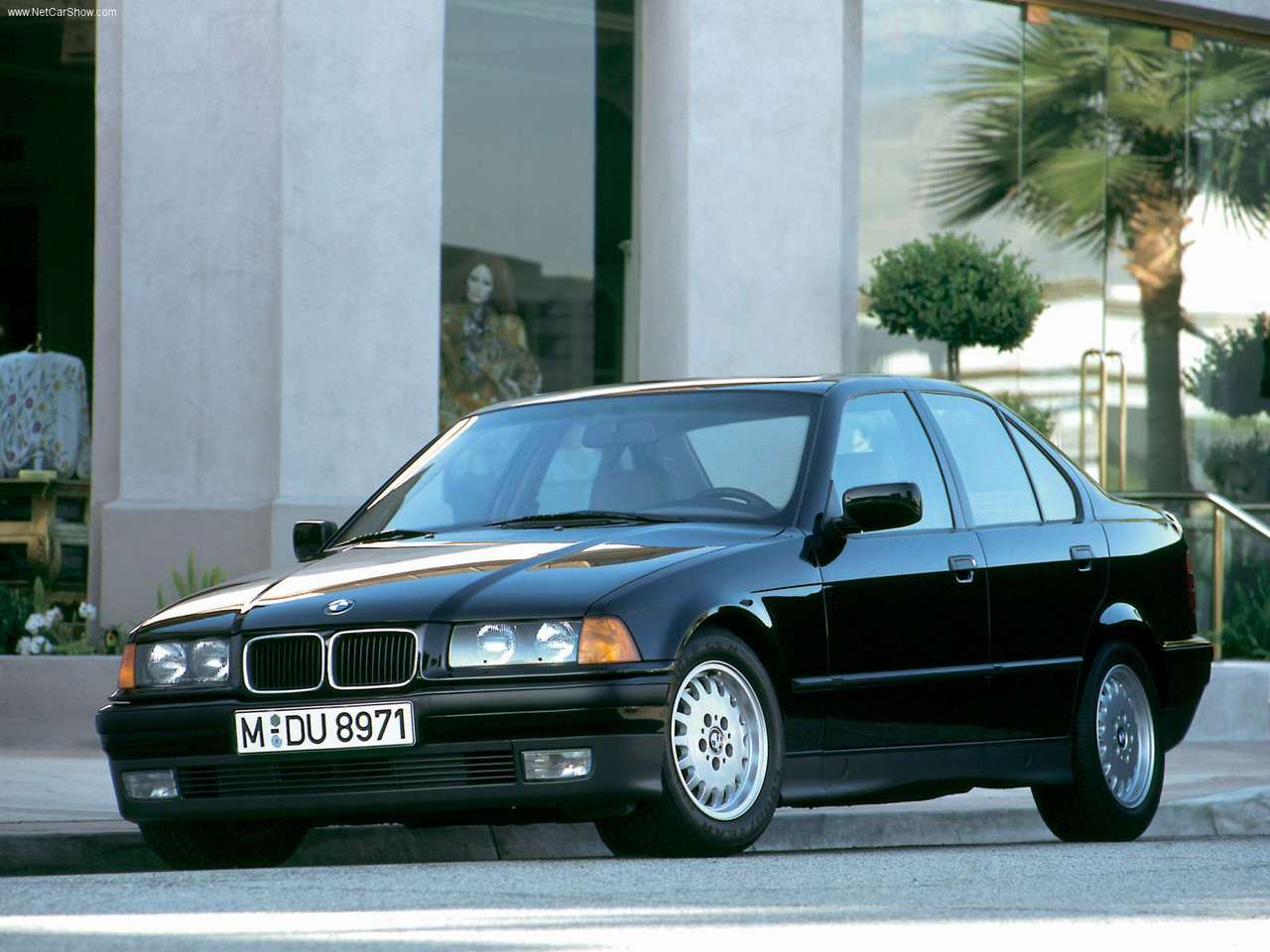 1154 BMW 316i