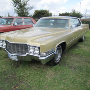 1412 Cadillac Sedan deVille scaled