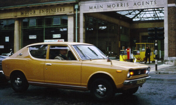 2004 Datsun Cherry 100A