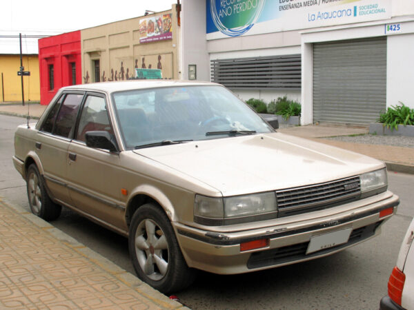 2055 Datsun Nissan Bluebird scaled