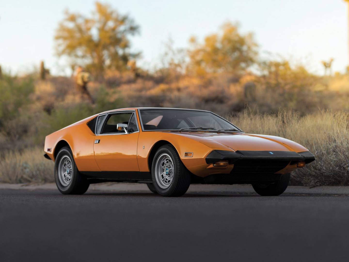 2165 De Tomaso Pantera