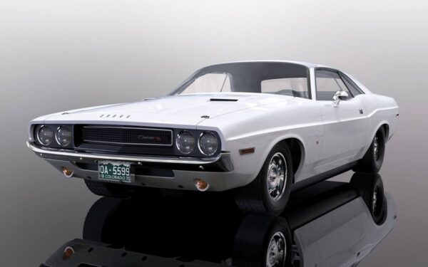 2205 Dodge Challenger