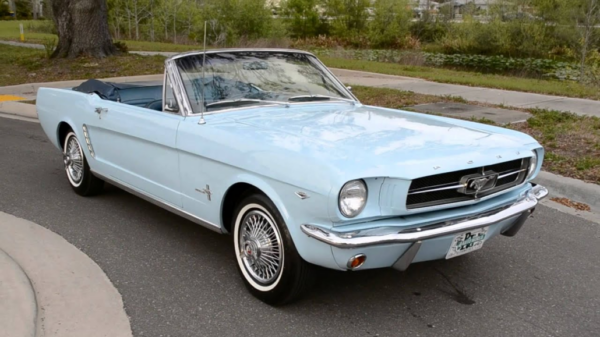 2685 Ford Mustang Convertible
