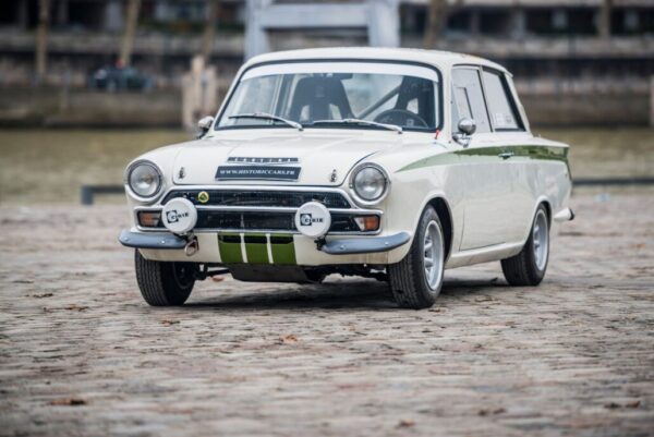 2940 Ford Lotus Cortina MK1