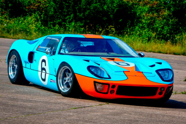2974 Ford GT40