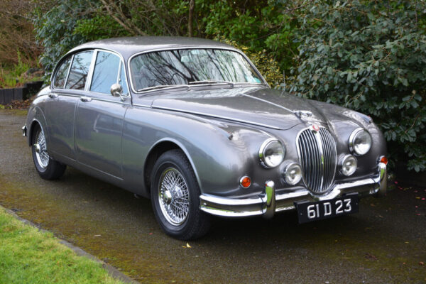 3403 Jaguar MK2 38 Litre