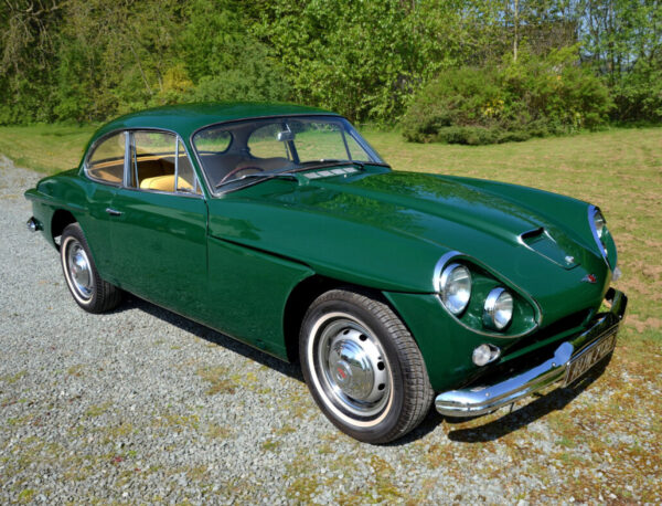 3516 Jensen C V8