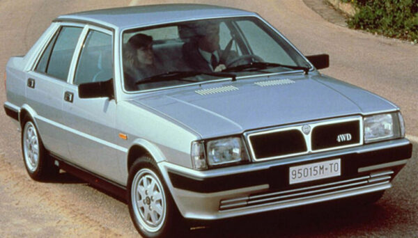 3755 Lancia Prisma 4WD
