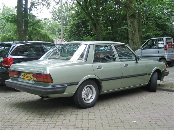 4084 Mazda 626