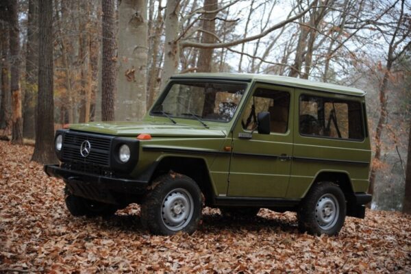 4375 Mercedes G 230
