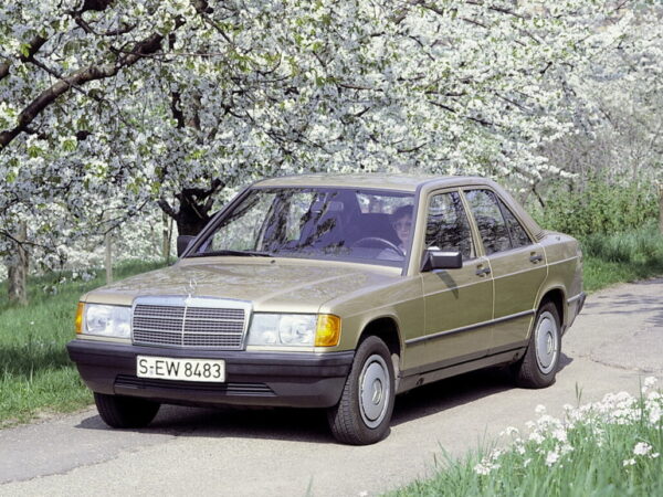 4407 Mercedes 190 W201
