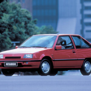 4740 Mitsubishi Colt
