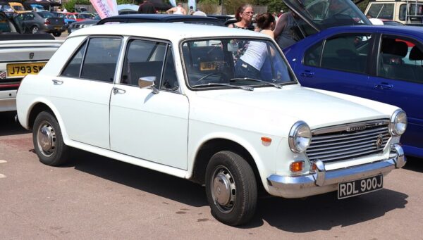 4871 Morris 1100