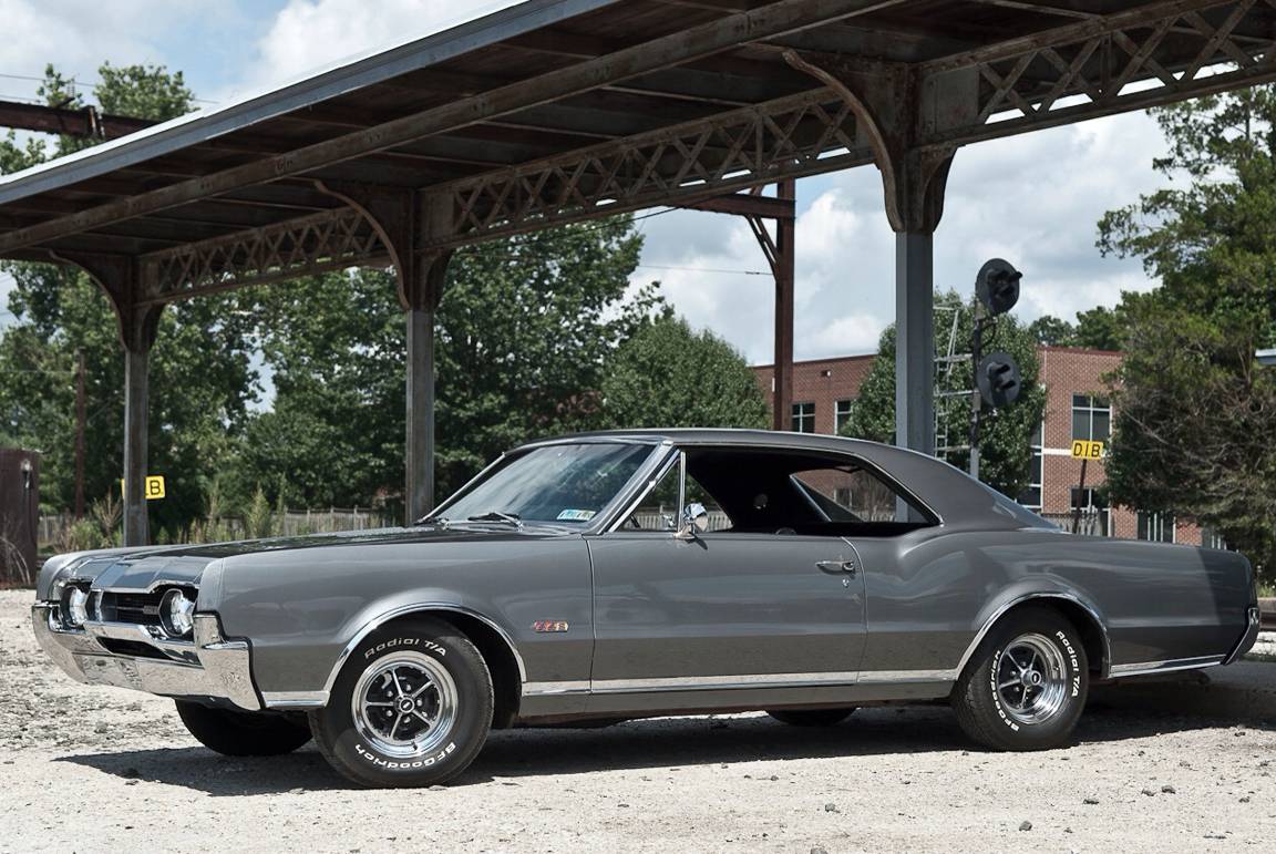 4935 Oldsmobile 4 4 2