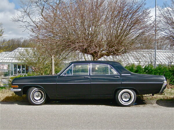 5139 Opel Kapitan 2800 S