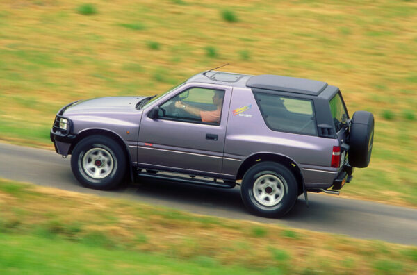 5341 opel frontera scaled