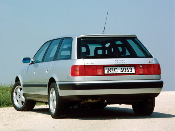 728 Audi 100 S4 Quattro Turbo Avant