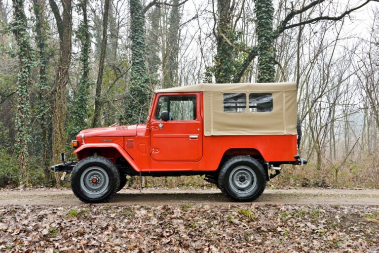 Toyota Land Cruiser BJ 40 Series