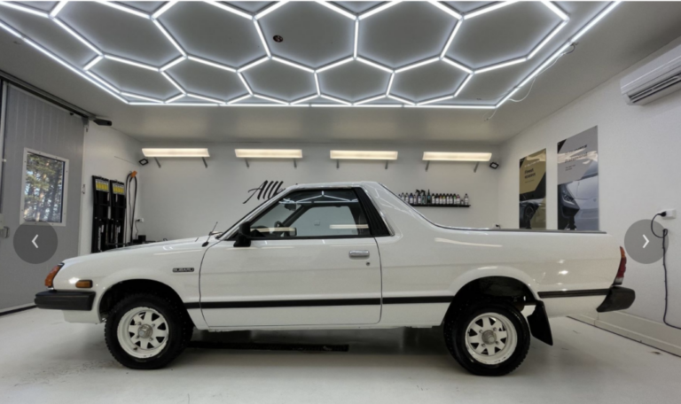 Passione Pickup? In asta due rarità: Austin e Subaru
